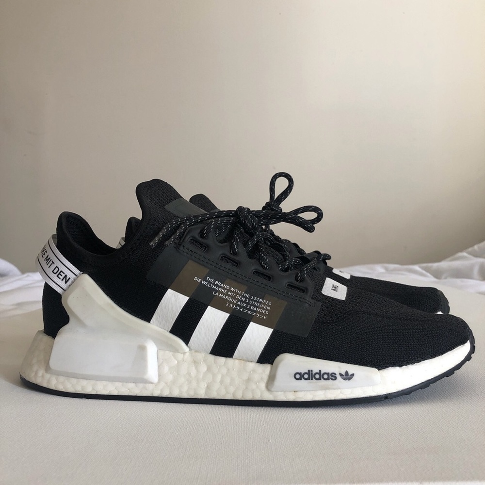 Adidas NMD R1 V2 Black White Men’s sneaker